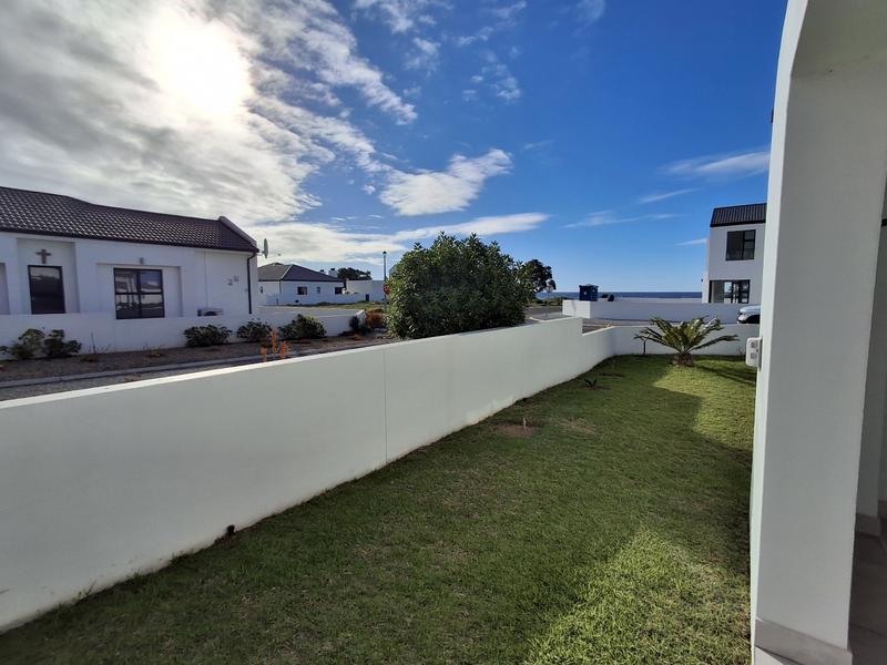 3 Bedroom Property for Sale in Sandy Point Western Cape